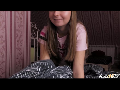 ❤️ Blondie tana tsotsar BFF's dinta sosai kuma ta sami Cum A Bakinta ❤❌ bidiyon tsutsa ❌❤